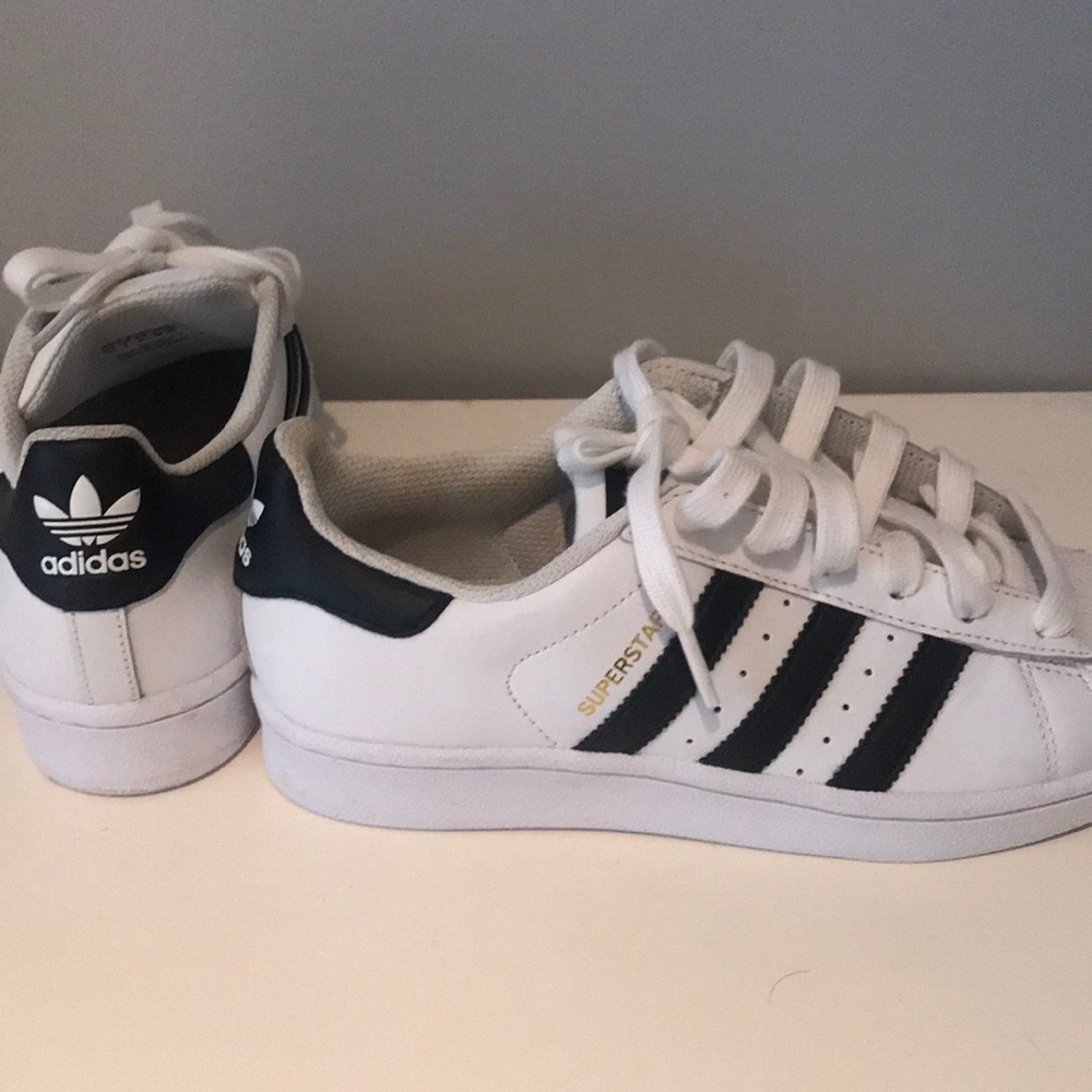 Adidas Classic Superstar Sneakers